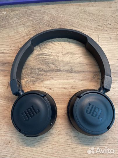 Беспроводные наушники jbl t450bt