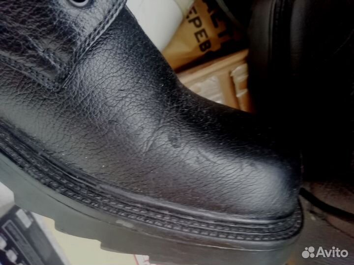 Ботинки мужские зимние 42 размер новые
