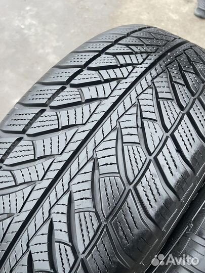 Goodyear UltraGrip Performance 2 255/50 R21 106H