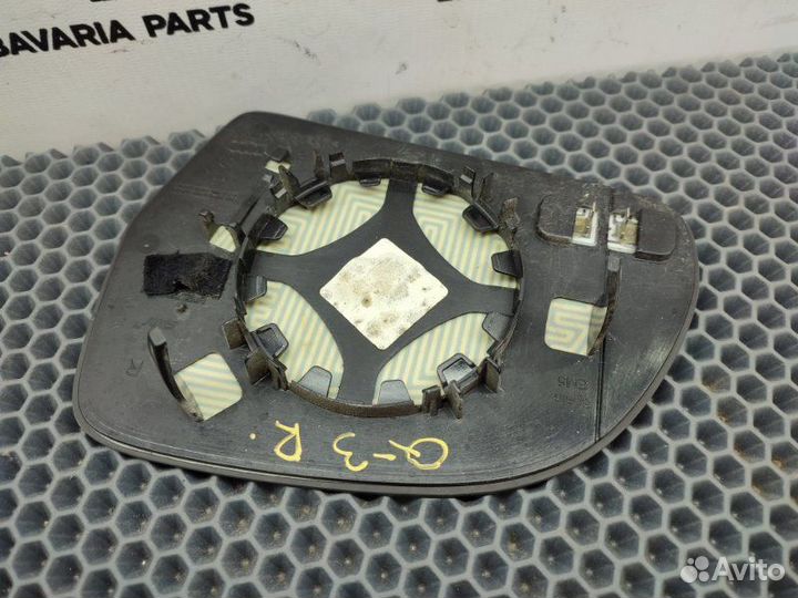 Зеркальный элемент правый Audi Q3 8U 2.0 CPS 2012