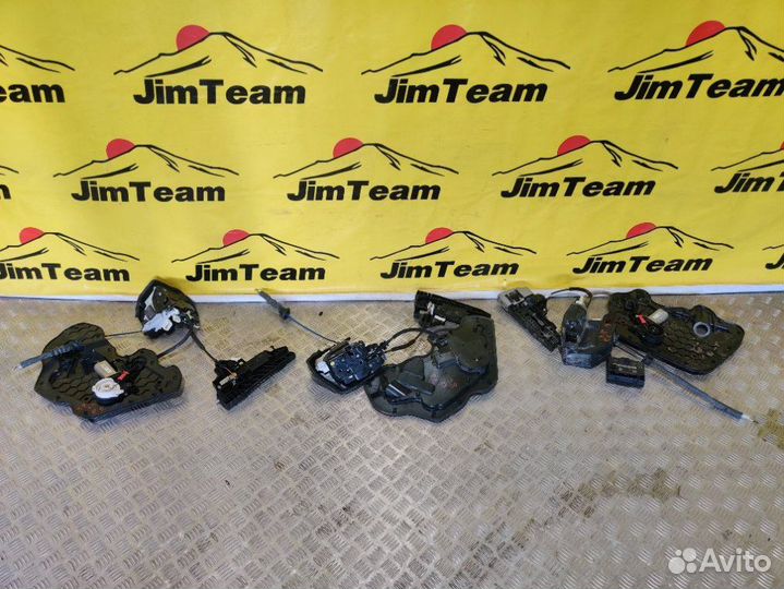 Доводчик двери Audi S8 D4 4H2 4H8 cgta 2013