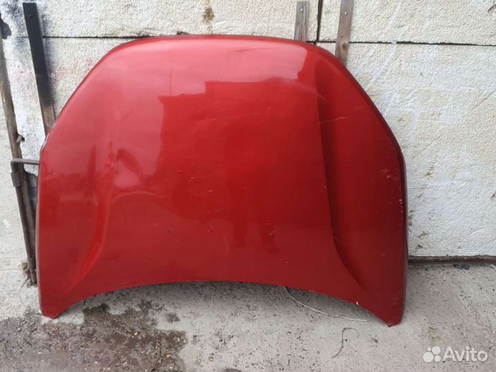 Капот LADA vesta