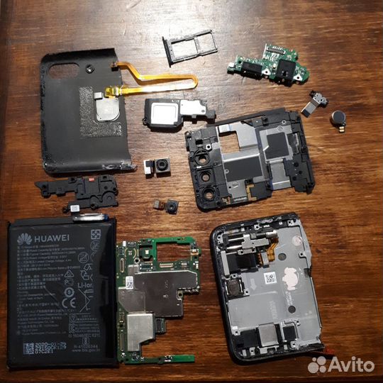 Запчасти от Huawei P SMART z/ Honor 9x
