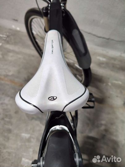 Author traction 29 2013