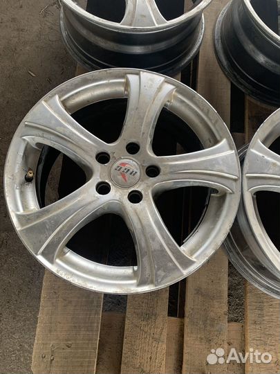 Литье r16 5х105