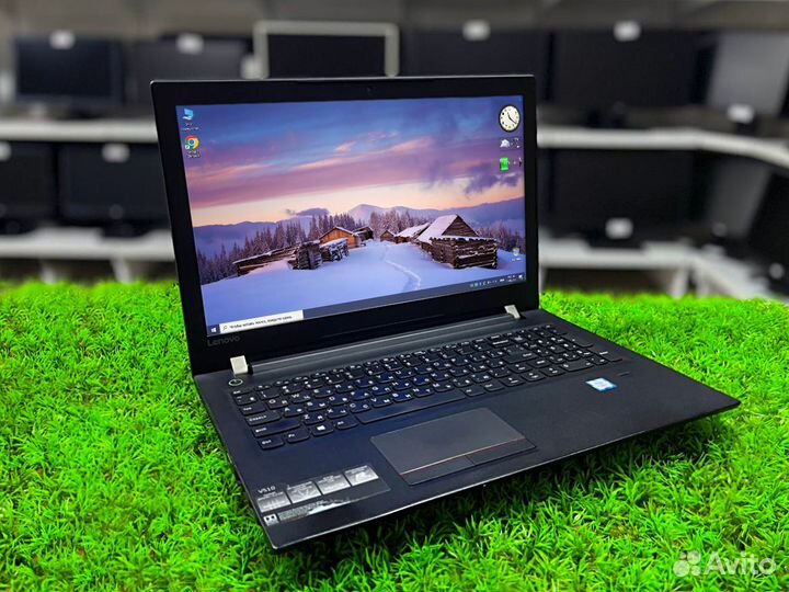 Ноутбуки в ассортименте