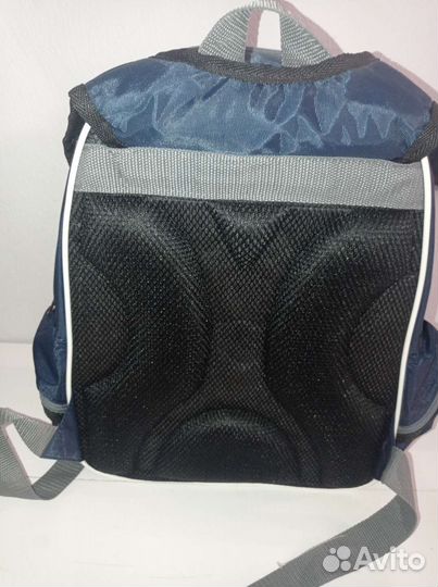 Школьный ранец для мальчика