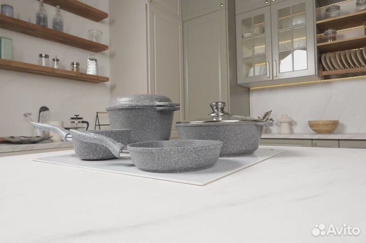 Набор антипригарной посуды 