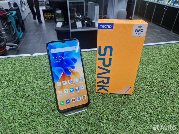 TECNO Spark 7, 2/32 ГБ