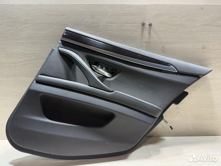 Обшивка двери задняя правая BMW 5 F10