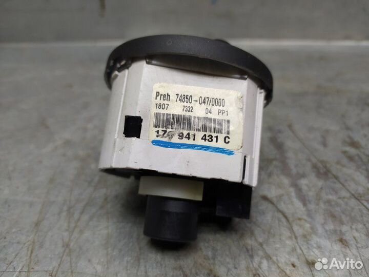 Переключатель света фар Skoda Octavia (A5 1Z)