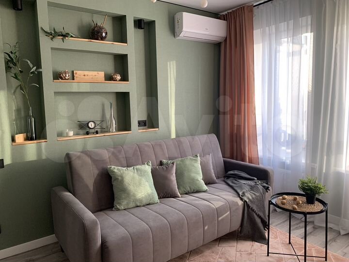 2-к. квартира, 50 м², 15/18 эт.