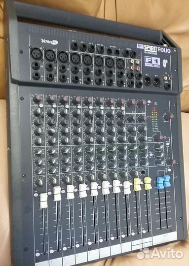 Микшерный пульт Soundcraft Spirit Folio F1 16.2 UK