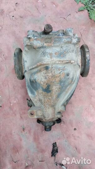 Редуктор заднего моста Mercedes-Benz W124