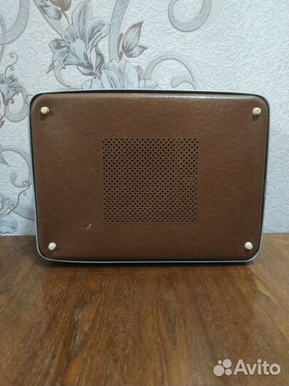 Проигрыватель юность 301