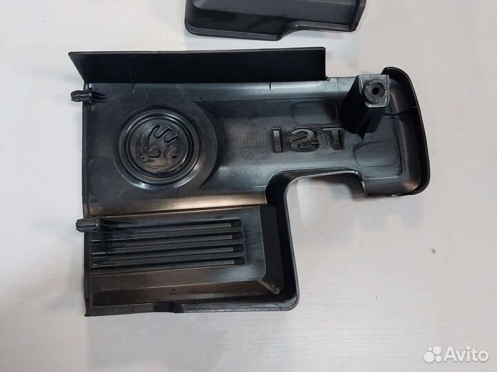 Крышка на двигатель Skoda 1.4