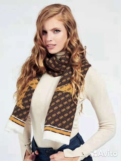 Палантин guess