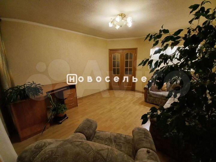 3-к. квартира, 65 м², 5/9 эт.