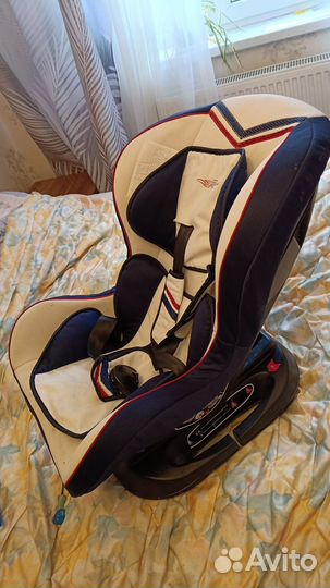 Автомобильное детское кресло от 0 до 18 кг