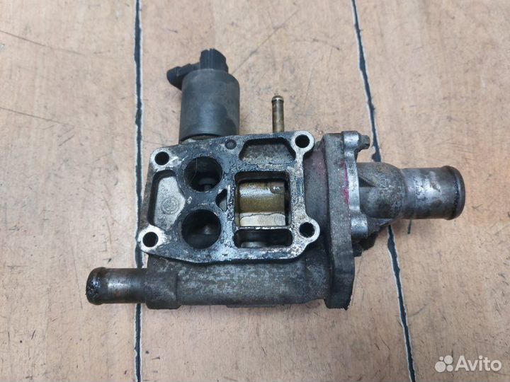 Корпус термостата Opel Astra H Z16XEP