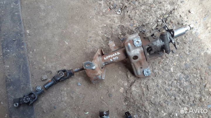 Рулевой вал Тойота Королла е90