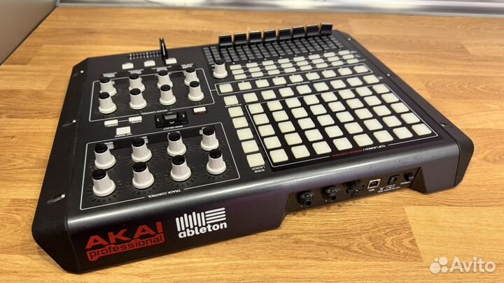 Akai APC 40