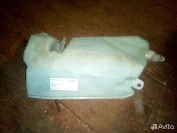 Бачок омывателя Nissan Almera G15 Renault Logan