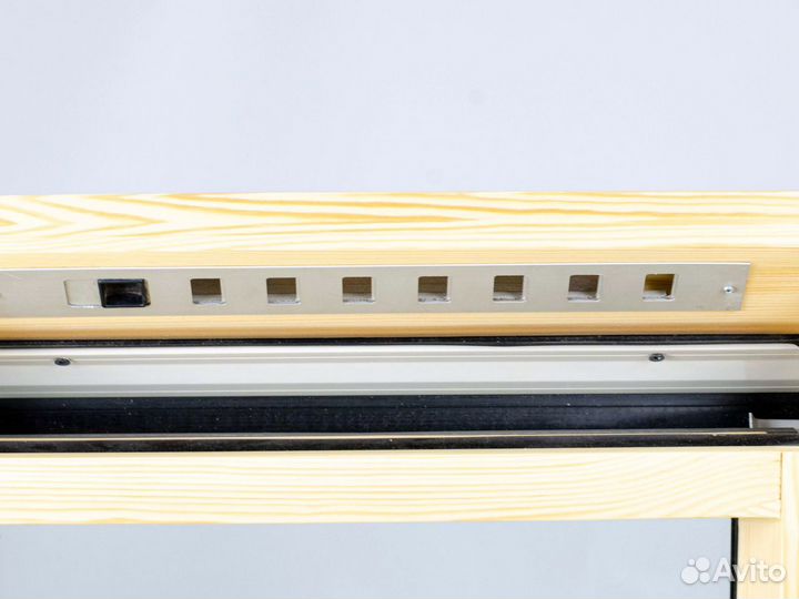 Мансардное окно Fakro V (CH) 78*118