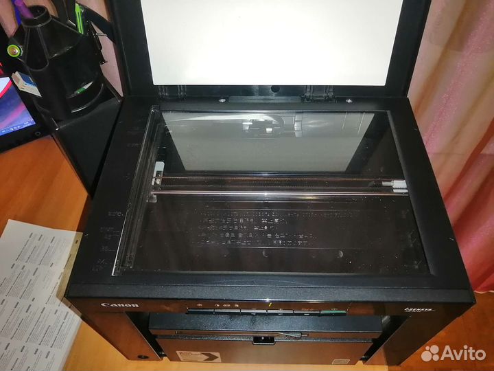 Лазерный мфу Canon отл.сост