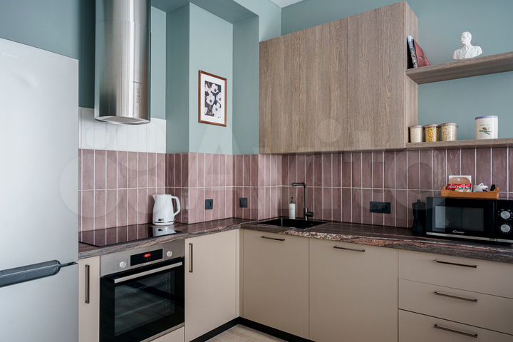 1-к. квартира, 42 м², 3/6 эт.