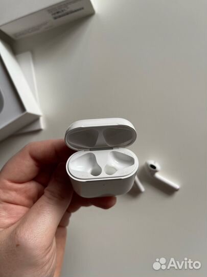 Apple AirPods 1