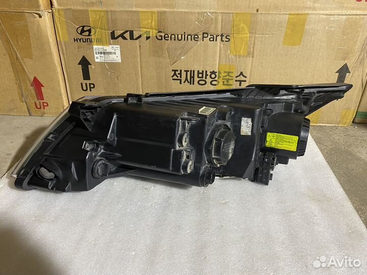 Фара правая ксенон KIA Optima 3 рест. LED