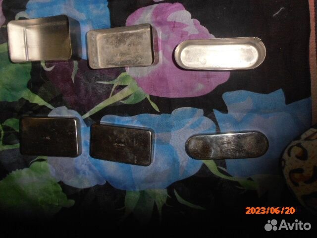 Медицинские стерилизатор и шприцы многоразовые