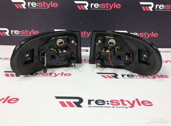 Фонари задние Toyota FJ Cruiser N824