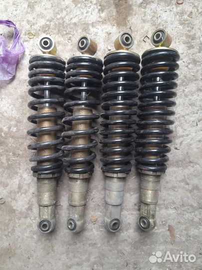 Комплект амортизаторов на Квадрацикл