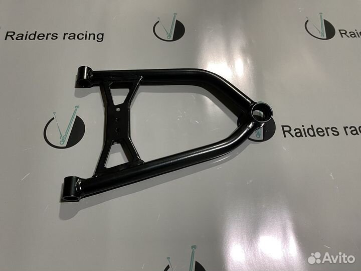 Рычаг верхний правый 36