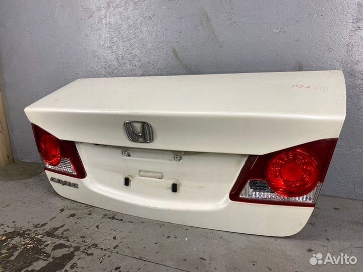 Крышка багажника цивик 4d 2005-2012