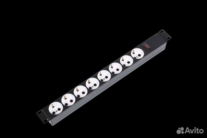 Блок силовых розеток 19
