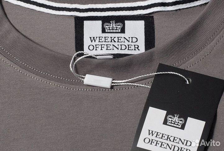 Футболка weekend offender