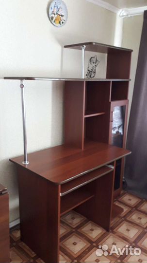 Школьный уголок