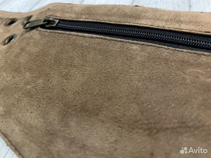 Кожаный пояс с карманами в стиле стимпанк