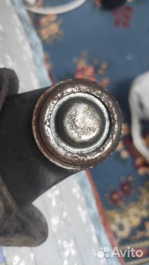 Передний левый рычаг на ford focus 3