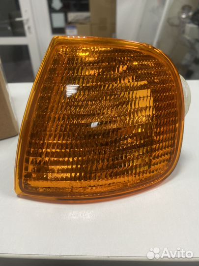 Указатель поворота левый VW