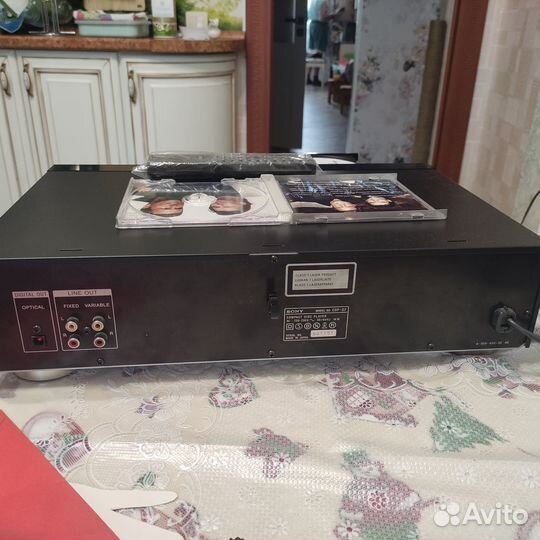 Проигрыатель sony CDP-D7