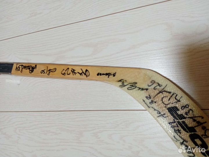 Клюшка хоккейная с автографами хк 
