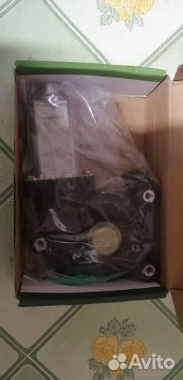 Стекло подъёмник chevrolet lanos передний правый