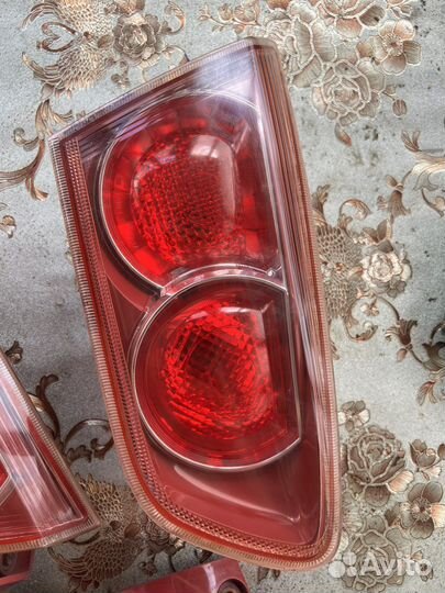 Заднии фонари на mitsubishi лансер 10