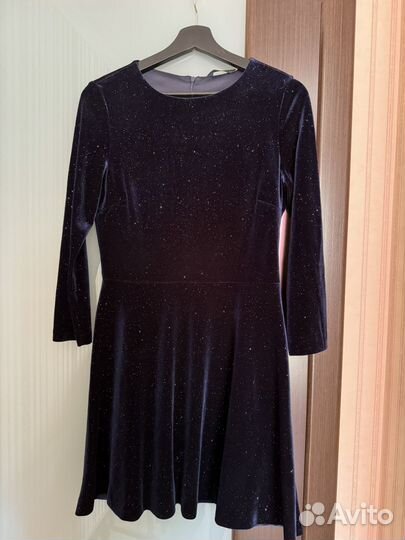 Бархатное платье