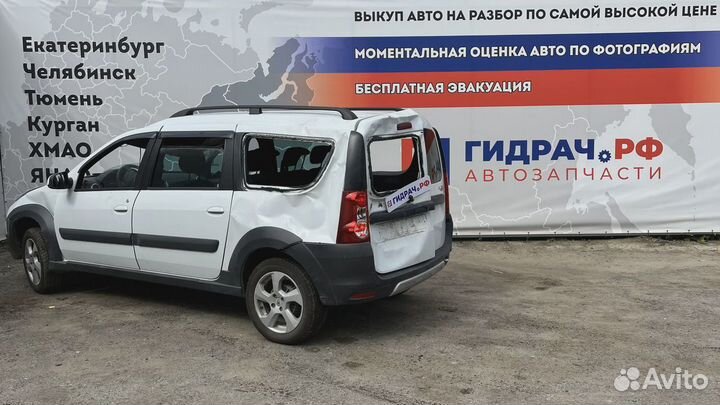 Замок двери задней левой LADA Largus 8200928484