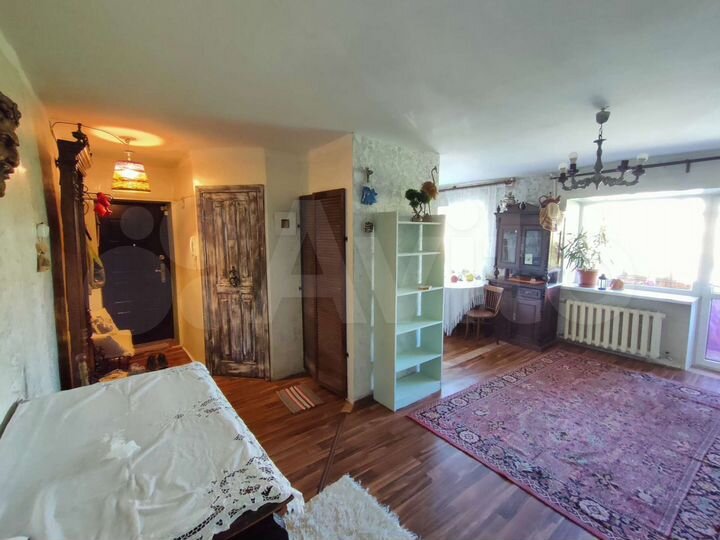 2-к. квартира, 42 м², 5/5 эт.